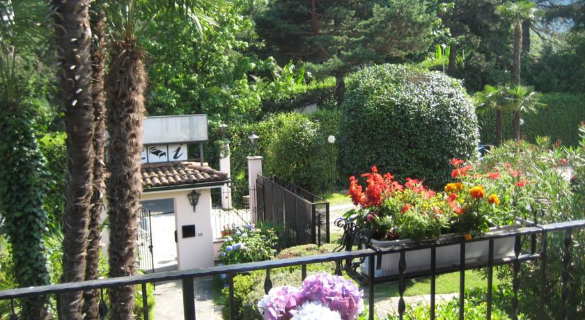 Villa Margherita Lake Maggiore Luaran gambar