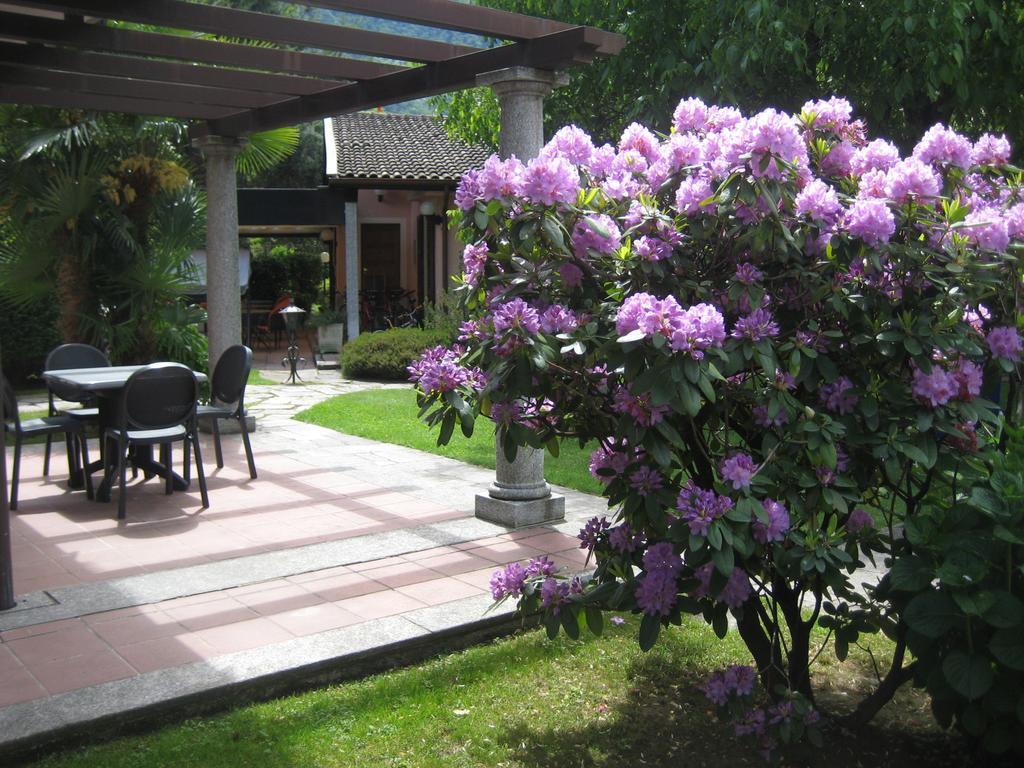 Villa Margherita Lake Maggiore Luaran gambar