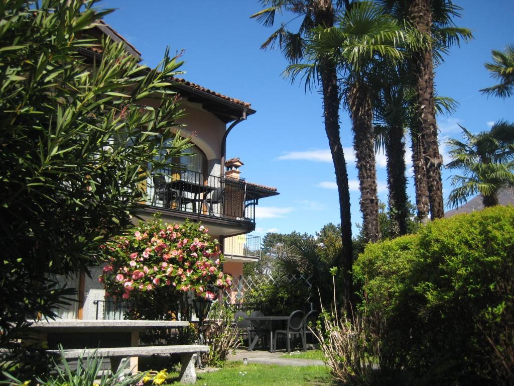 Villa Margherita Lake Maggiore Luaran gambar