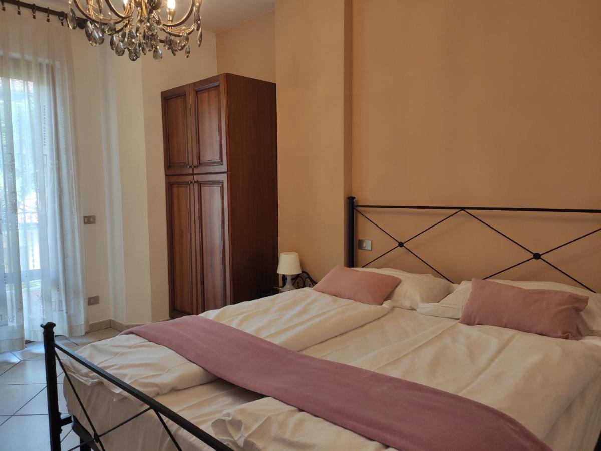 Villa Margherita Lake Maggiore Luaran gambar